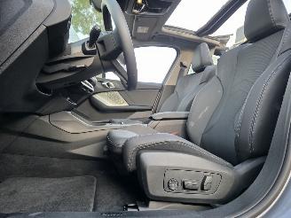 BMW 1-serie 120 M-Pack Pano Virtual Keyless Memory Led Camera Acc Lane-Assist Sfeerverl. 125KW / 170PK picture 12