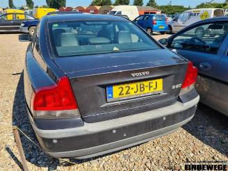 Volvo S-60 S60 I (RS/HV), Sedan, 2000 / 2010 2.4 20V 170 picture 2