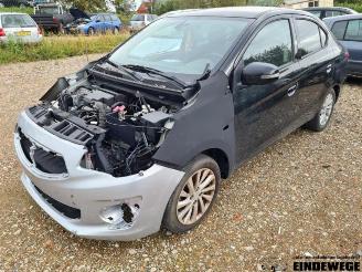 Vrakbiler auto Mitsubishi Attrage Attrage (A1), Sedan, 2013 1.2 12V 2016/12