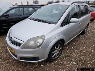 Vrakbiler auto Opel Zafira Zafira (M75), MPV, 2005 / 2015 1.6 16V 2007/1