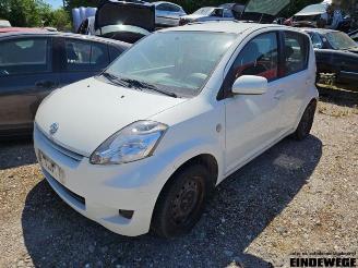 Auto da rottamare Daihatsu Sirion Sirion 2 (M3), Hatchback, 2005 1.0 12V DVVT 2012/11