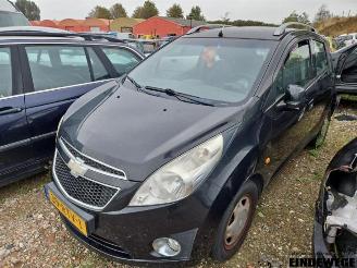 Coche siniestrado Chevrolet Spark Spark (M300), Hatchback, 2010 1.0 16V Bifuel 2011/7