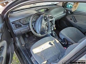 Citroën C5 C5 I Berline (DC), Hatchback, 2001 / 2004 2.0 16V picture 4