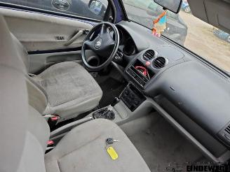 Coche siniestrado Seat Arosa Arosa (6H1), Hatchback 3-drs, 1997 / 2004 1.0 MPi 2000/12