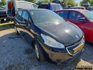 Démontage voiture Peugeot 208 208 I (CA/CC/CK/CL), Hatchback, 2012 / 2019 1.0 Vti 12V PureTech 2013/12