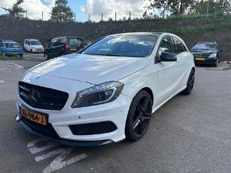 damaged passenger cars Mercedes A-klasse A 180 2013/1