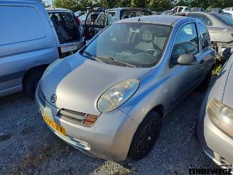 Vrakbiler auto Nissan Micra Micra (K12), Hatchback, 2003 / 2010 1.0 16V 2004/9
