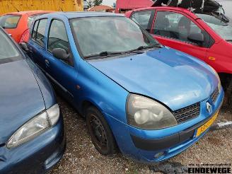 Salvage car Renault Clio Clio II (BB/CB), Hatchback, 1998 / 2016 1.2 16V 2002/12