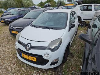  Renault Twingo Twingo II (CN), Hatchback 3-drs, 2007 / 2014 1.2 16V 2012/3