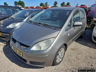 Vrakbiler auto Mitsubishi Colt Colt (Z2/Z3), Hatchback, 2004 / 2012 1.3 16V 2007/7