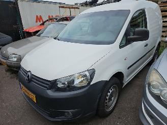 krockskadad bil bedrijf Volkswagen Caddy 1.6 TDI CR BEST. 2011/1