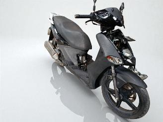 danneggiata scooter Kymco  125 AGILITY 2010/7