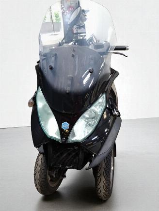 Piaggio  500MP3 picture 5