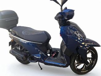 danneggiata scooter Peugeot  TWEET 2024/7