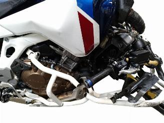 Honda  CRF AFRICA TWIN picture 12