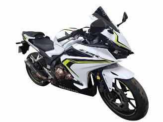 uszkodzony motocykle Honda CB 500 R 2019/1