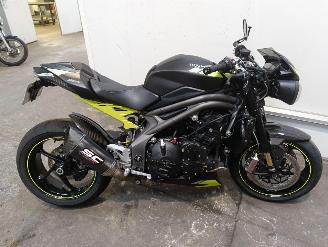 škoda motocykly Triumph Speed Triple  2021/3