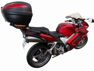 Honda VFR 800  picture 16