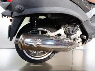Piaggio  MP3 picture 18