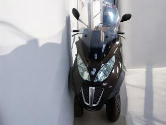 Piaggio  MP3 picture 22