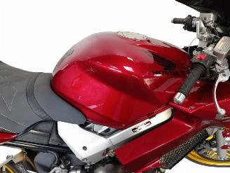 Honda VFR 800  picture 20