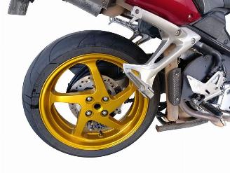 Honda VFR 800  picture 19