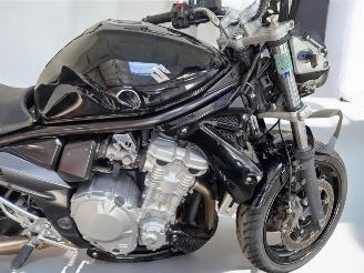 Suzuki Bandit 650  picture 6