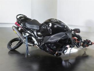 Suzuki GSX 1300 R picture 12