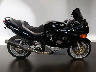 uszkodzony motocykle Suzuki GSX 600 F 1999/6