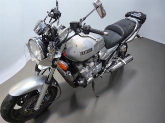 Yamaha XJR 1300  picture 9