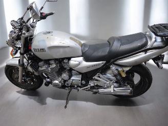 Yamaha XJR 1300  picture 11