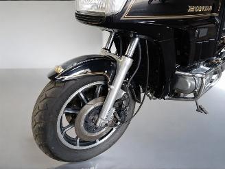 Honda GoldWing GLD picture 12