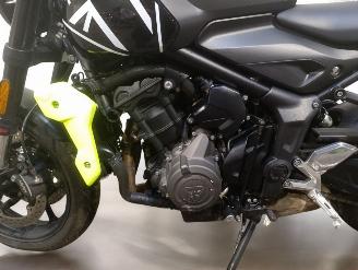 Triumph Trident 660  picture 23