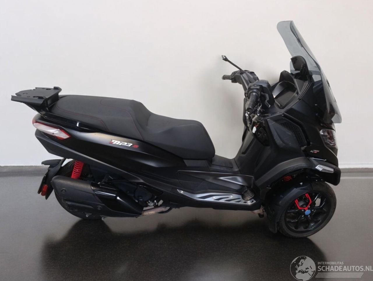 Piaggio  MP3 HPE