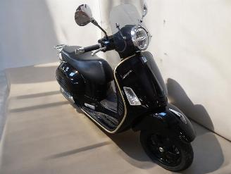 Piaggio  GTS VESPA picture 8
