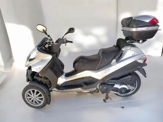 Piaggio  MP3 picture 3