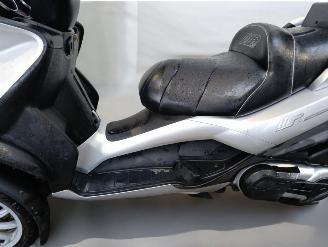 Piaggio  MP3 picture 11