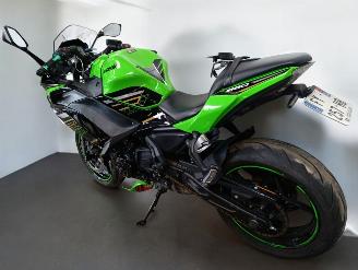 Kawasaki Ninja 650  picture 14