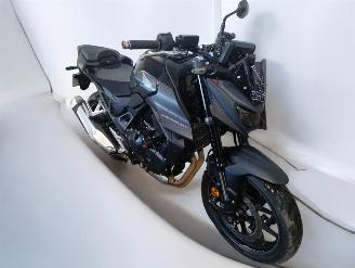 Honda CB 750 HORNET picture 16