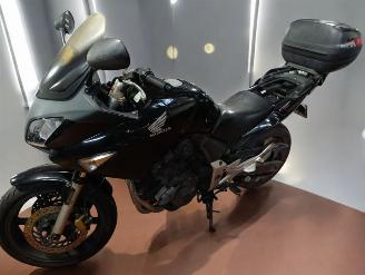 Honda CBF 600  picture 3
