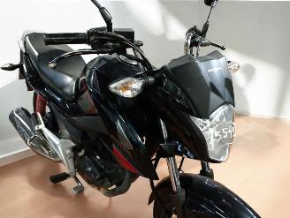 Honda CBF 125  picture 7
