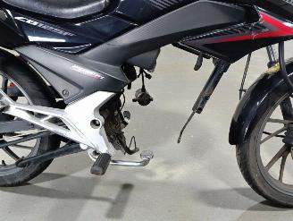 Honda CBF 125  picture 8