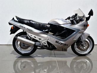 uszkodzony motocykle Suzuki GSX 750 F 1990/6