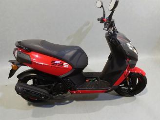 Peugeot  STREET ZONE picture 6