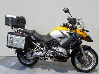 krockskadad bil motor BMW R 1200 GS 2005/4