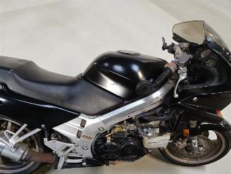 Honda VFR 750 F picture 14