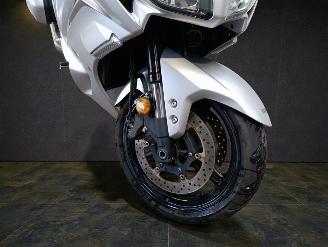 Yamaha FJR 1300  picture 13