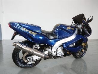 Yamaha YZF 1000 THUNDERACE picture 9