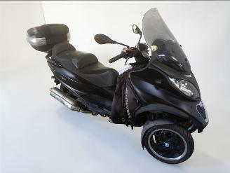 škoda koloběžky Piaggio  MP3 2014/8