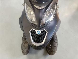 Piaggio  MP3 picture 21